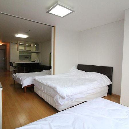 Gangnam Galaxy Lux Apt Gwacheon Eksteriør bilde