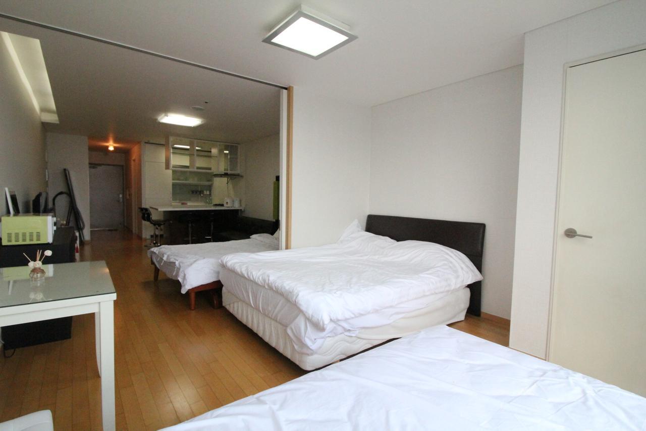 Gangnam Galaxy Lux Apt Gwacheon Eksteriør bilde